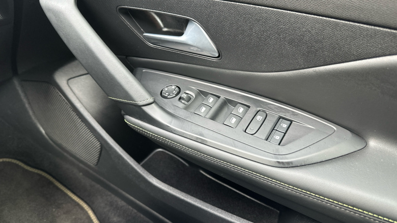 Peugeot 408 158kW GT 58kWh 5dr Auto Electric Hatchback